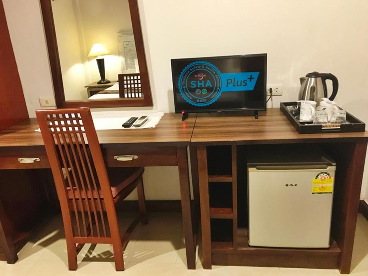 Le Tanjong House Ξενοδοχείο Patong Εξωτερικό φωτογραφία