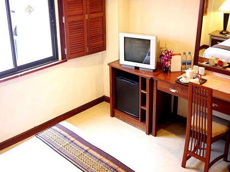 Le Tanjong House Ξενοδοχείο Patong Εξωτερικό φωτογραφία